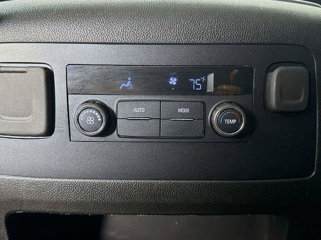 Used 2020 Chevrolet Suburban LT AWD/4WD image 27