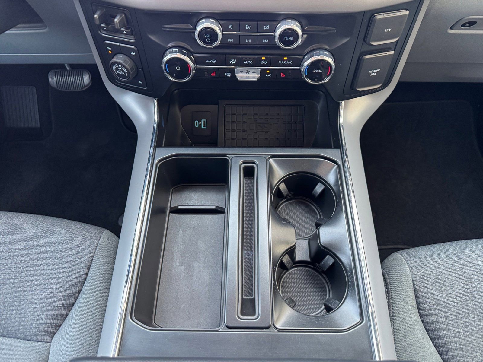 Certified 2024 Ford F150 XLT w/ Equipment Group 302A MID image 11