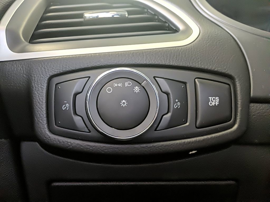 Certified 2023 Ford Edge SEL AWD/4WD image 23