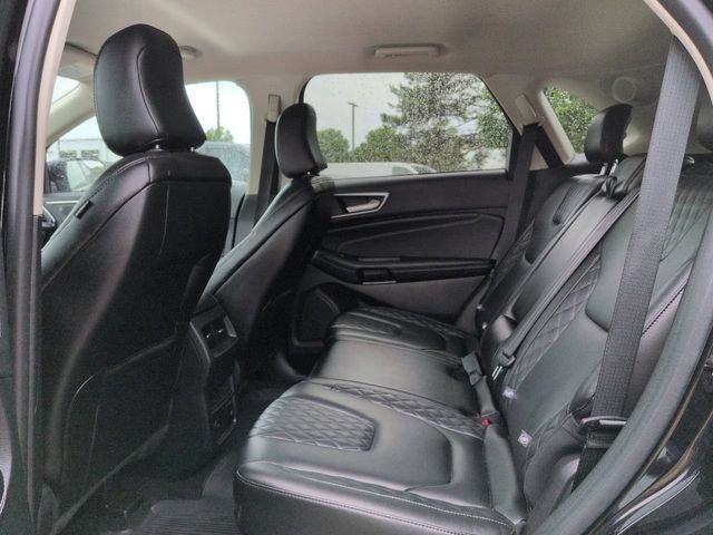 Certified 2024 Ford Edge Titanium w/ Class II Trailer Tow Package AWD/4WD image 16