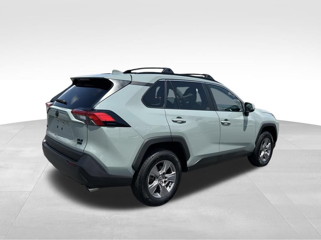 Used 2023 Toyota RAV4 XLE w/ Convenience Package AWD/4WD image 5