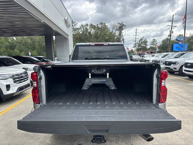 Used 2025 Chevrolet Silverado 3500 LT AWD/4WD image 8