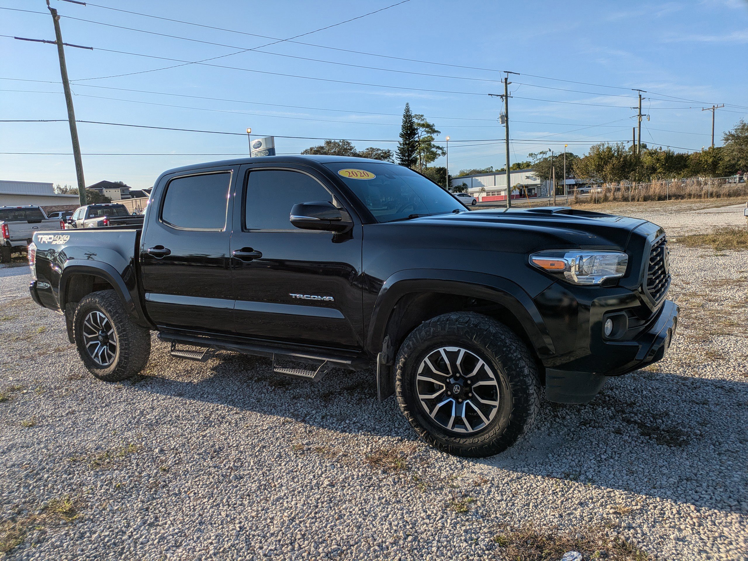 Used 2020 Toyota Tacoma TRD Sport image 8