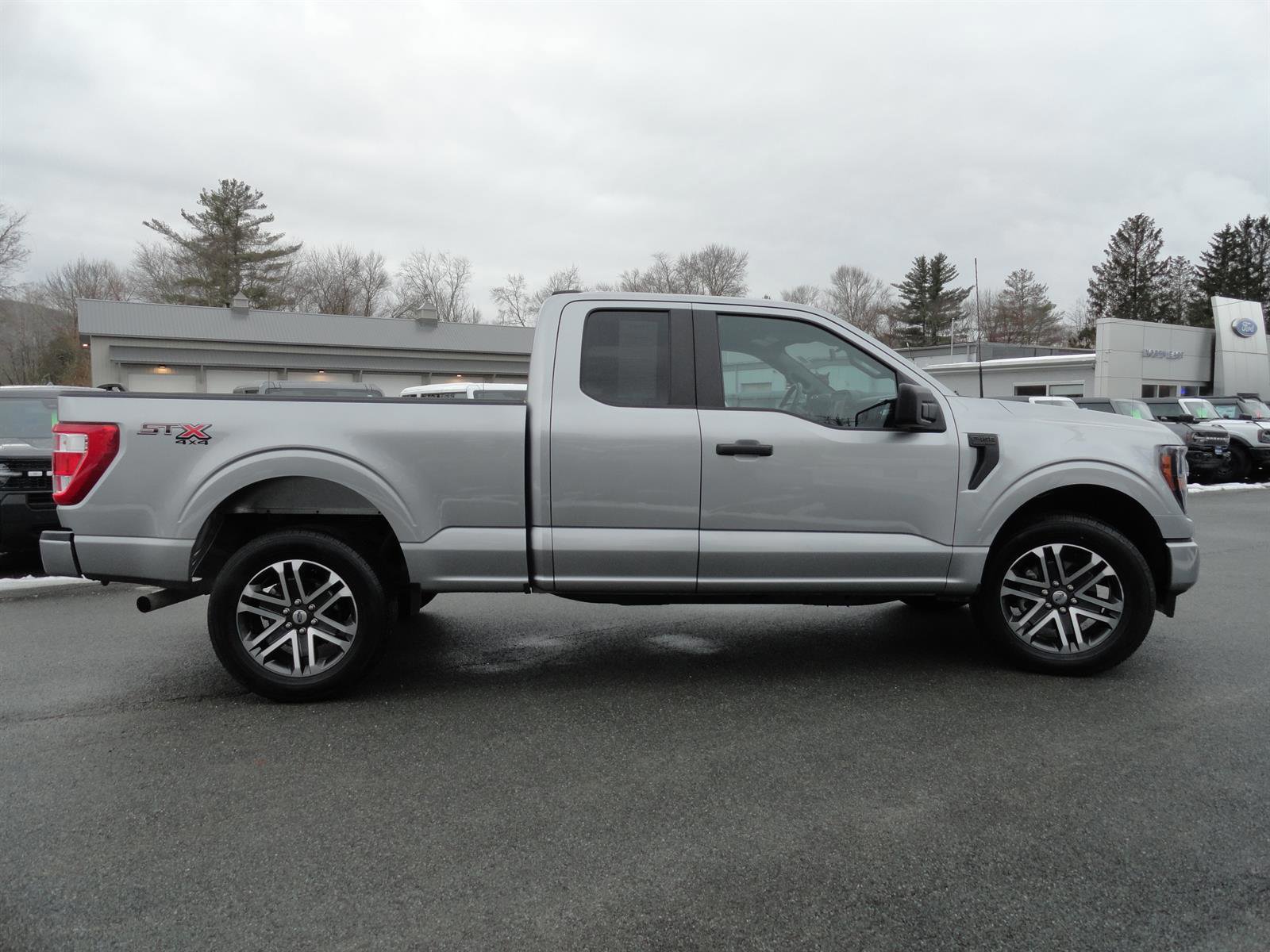 Certified 2023 Ford F150 XL w/ STX Appearance Package AWD/4WD image 6