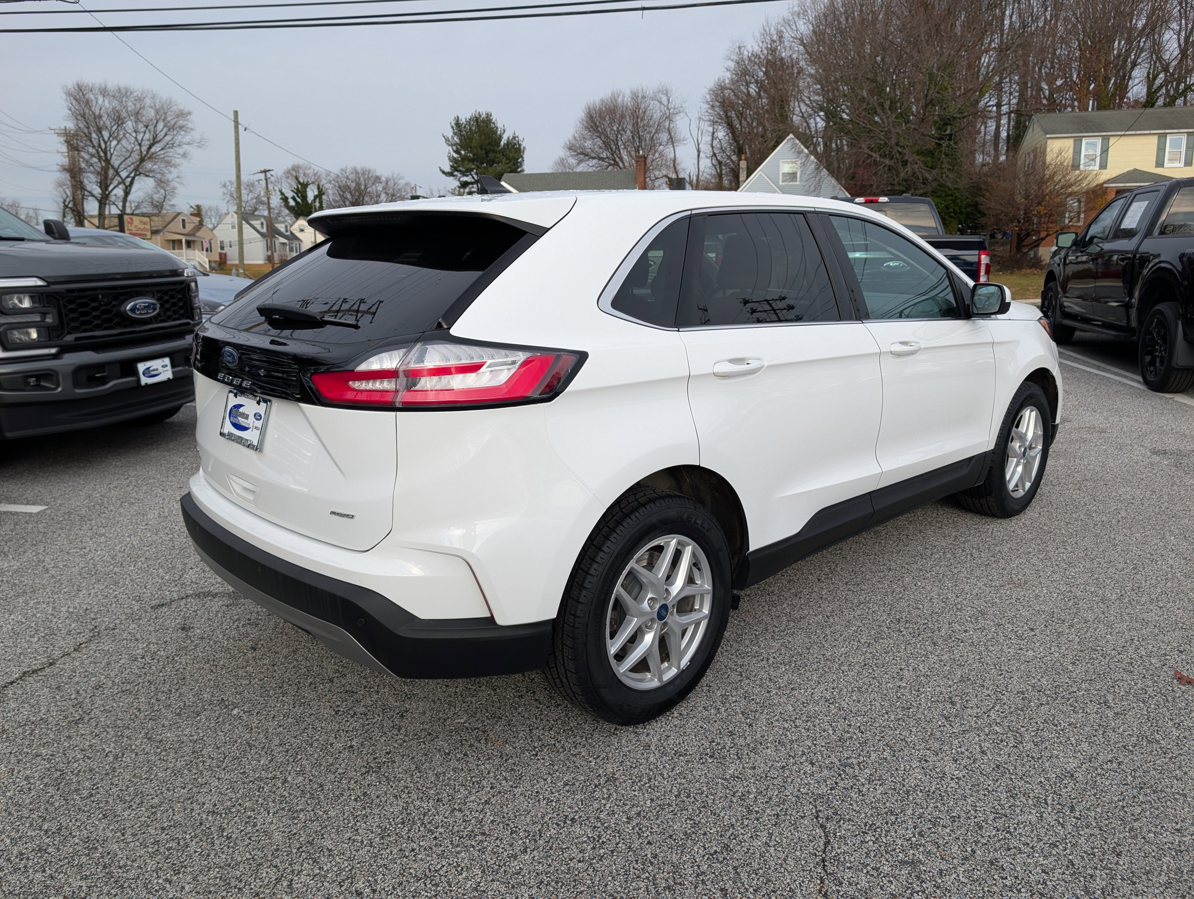 Certified 2022 Ford Edge SEL image 7