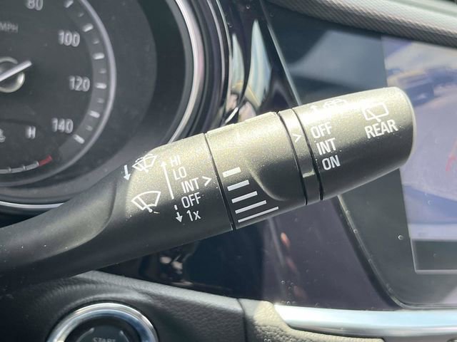 Used 2022 Buick Encore GX Essence FWD image 26