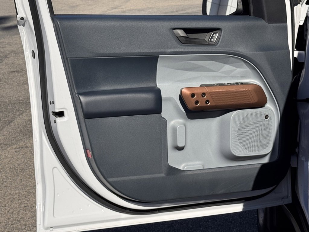 Certified 2023 Ford Maverick Lariat w/ Lariat Luxury Package image 15