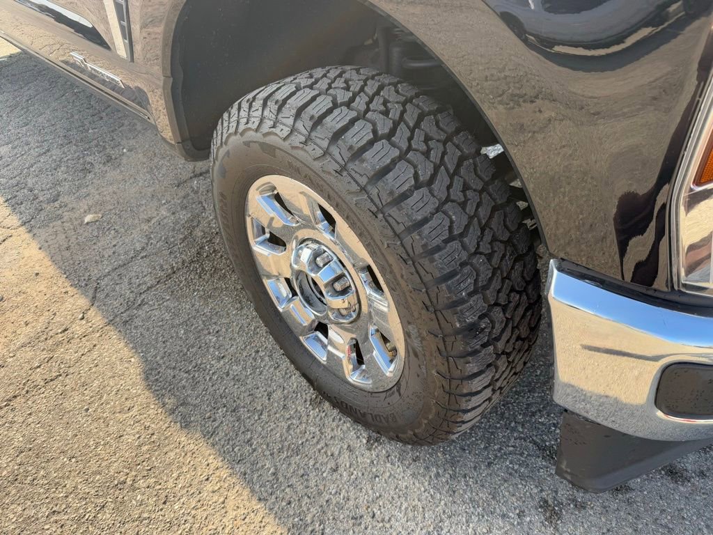 Certified 2024 Ford F250 King Ranch w/ Chrome Package image 17