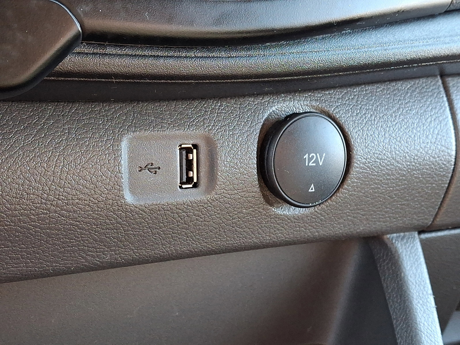 Certified 2024 Ford Transit 250 Base w/ Exterior Upgrade Package image 26