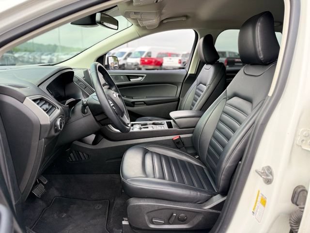 Certified 2024 Ford Edge SEL w/ Convenience Package AWD/4WD image 13