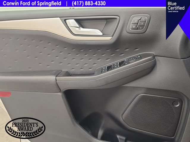 Certified 2020 Ford Escape SEL FWD image 34