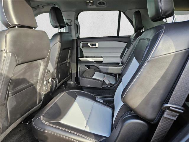 Certified 2023 Ford Explorer XLT w/ Equipment Group 202A image 22