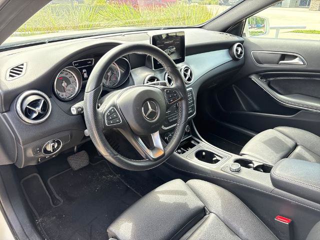 Used 2017 Mercedes-Benz GLA 250 image 6