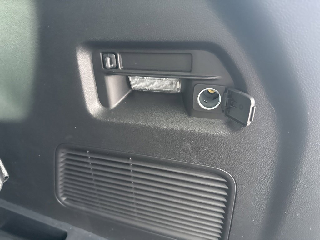 Certified 2025 Ford Explorer Active w/ Active Comfort Package image 27