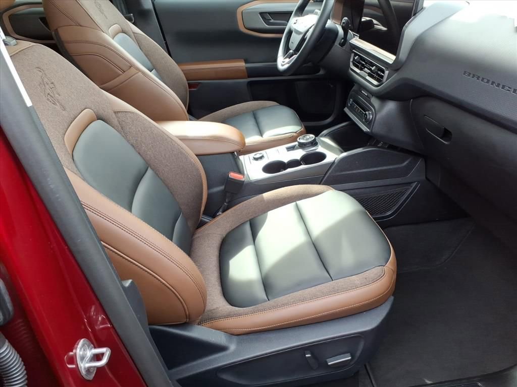 Certified 2025 Ford Bronco Sport Outer Banks w/ Outer Banks Tech Package+ image 7