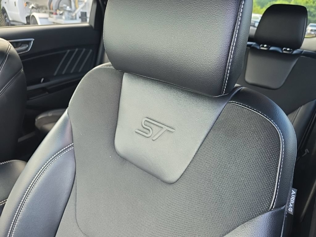 Certified 2019 Ford Edge ST AWD/4WD image 6