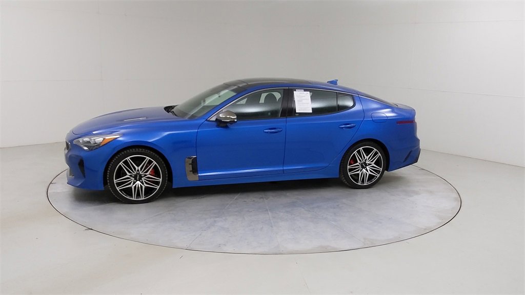 Used 2023 Kia Stinger GT2 image 19