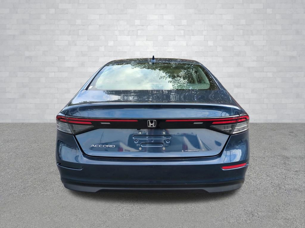 Used 2024 Honda Accord EX image 4