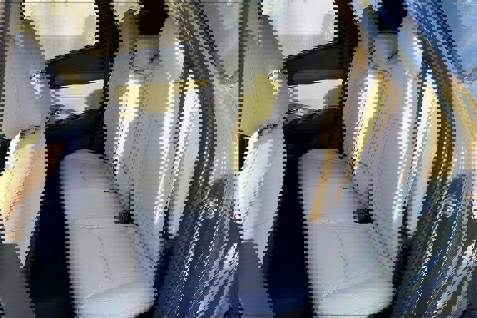 Used 2025 Hyundai Tucson Limited image 21