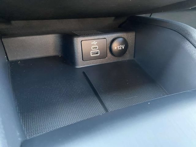 Certified 2025 Ford Escape ST-Line w/ Tech Pack #1 FWD image 25