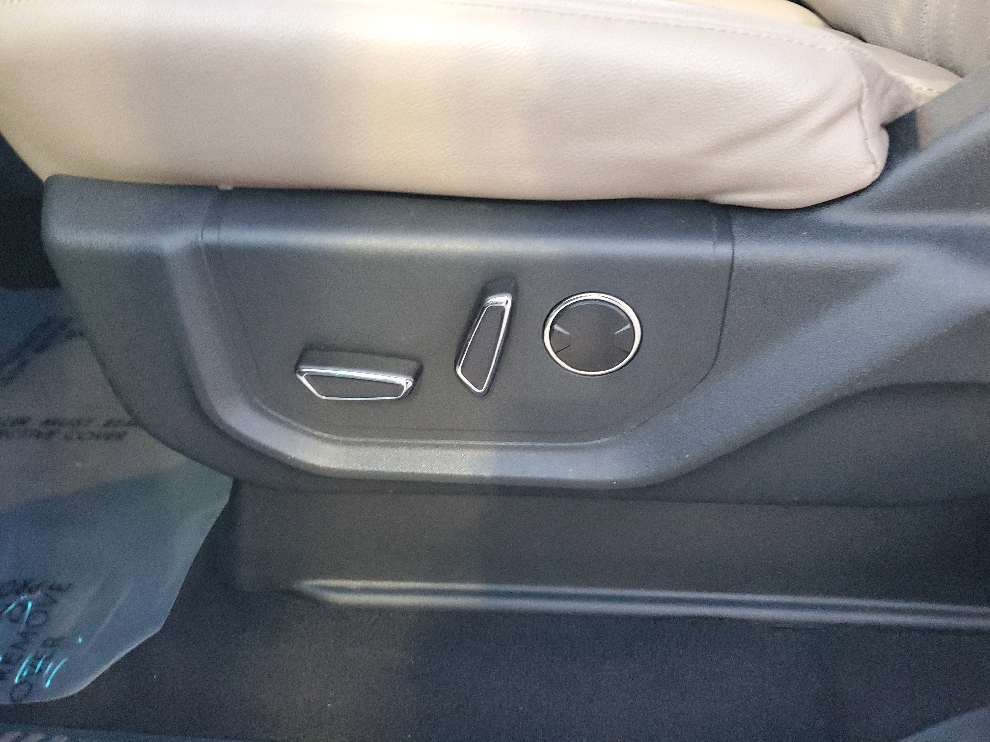 Certified 2024 Ford Expedition Max Limited image 21