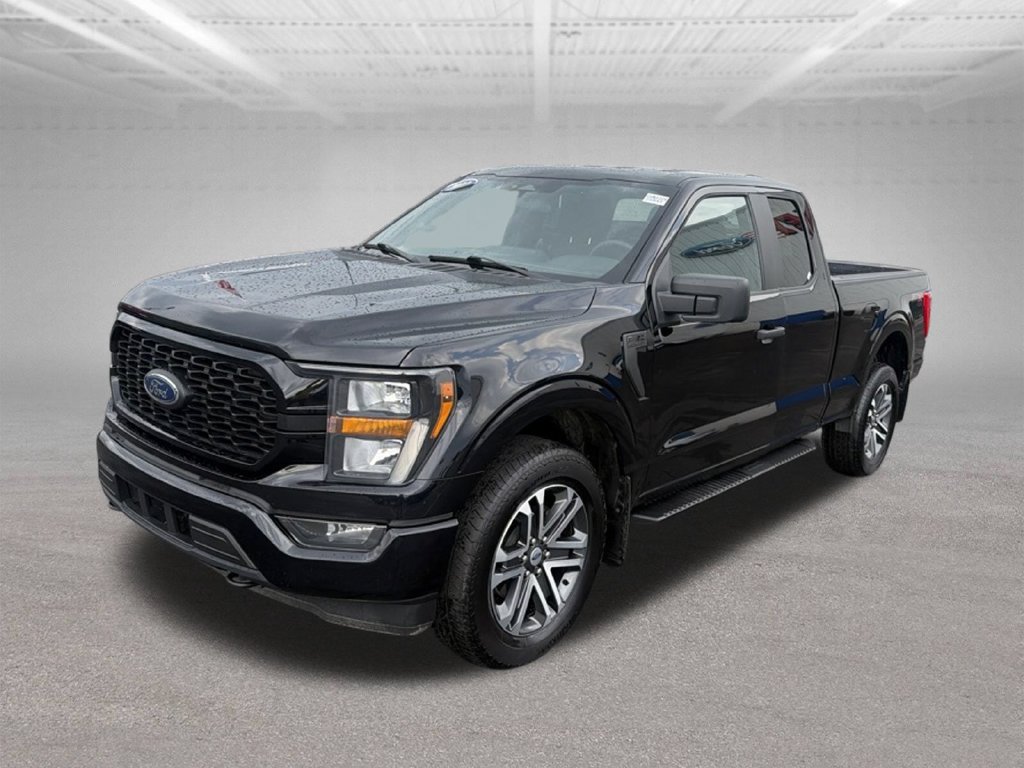 Certified 2023 Ford F150 XL w/ Trailer Tow Package AWD/4WD image 4