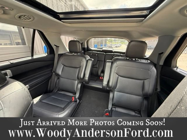 Certified 2023 Ford Explorer Limited w/ Limited Technology Package AWD/4WD image 7