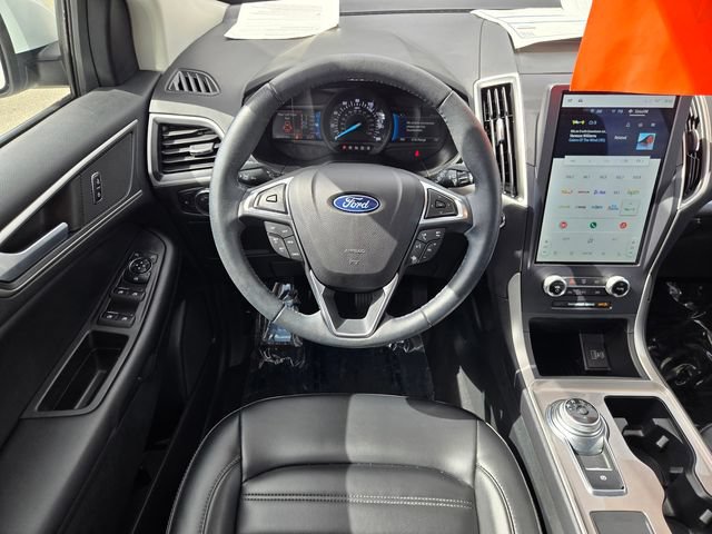 Certified 2023 Ford Edge SEL w/ Convenience Package AWD/4WD image 16