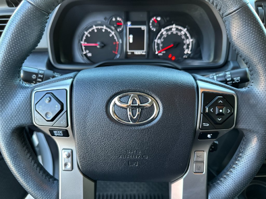 Used 2024 Toyota 4Runner SR5 RWD image 21