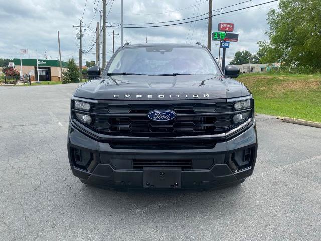 Certified 2025 Ford Expedition Max Active AWD/4WD image 2