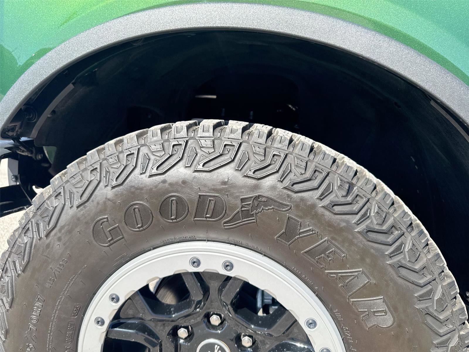 Certified 2023 Ford Bronco Badlands image 35