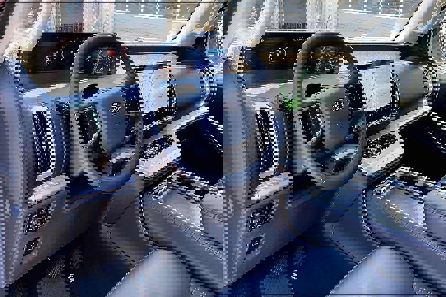 Certified 2025 Ford Expedition Max Active image 20