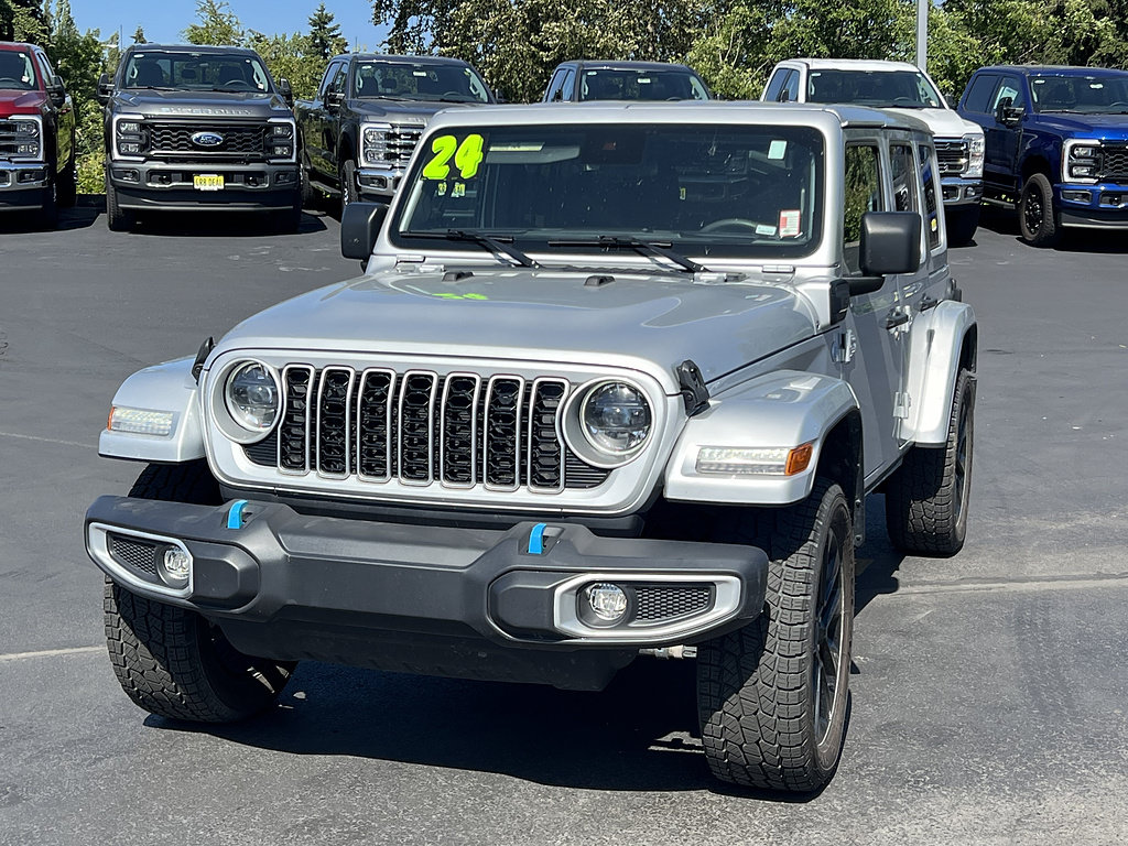 Used 2024 Jeep Wrangler Unlimited Sahara AWD/4WD image 1