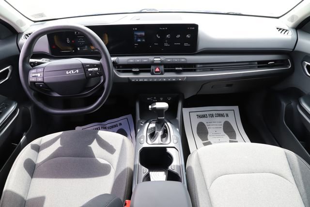 Used 2025 Kia K4 FWD image 21
