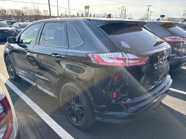 Certified 2022 Ford Edge ST-Line w/ Class II Trailer Tow Package image 2