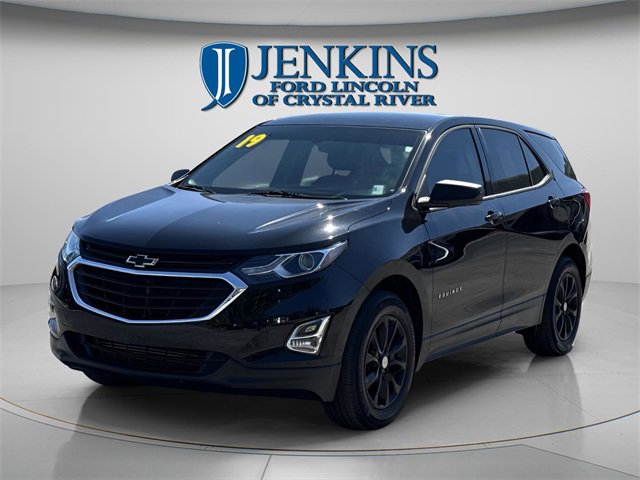 Used 2019 Chevrolet Equinox LS w/ LS Convenience Package image 2