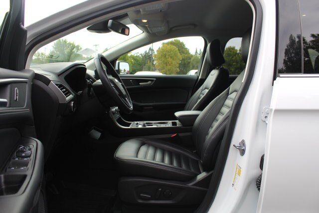 Certified 2024 Ford Edge SEL w/ Convenience Package AWD/4WD image 24