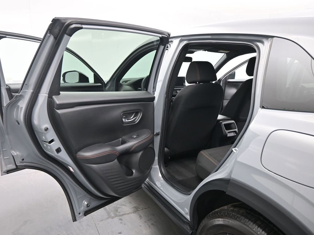 Used 2024 Honda HR-V Sport image 43