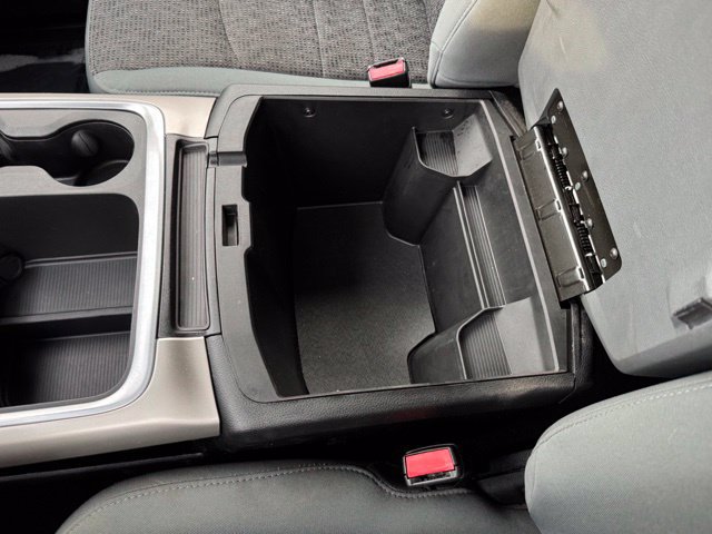 Used 2018 RAM 1500 SLT AWD/4WD image 23