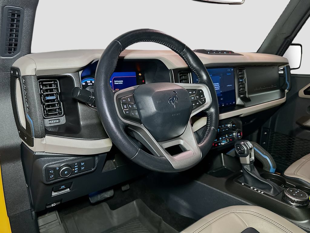Certified 2021 Ford Bronco Wildtrak AWD/4WD image 12