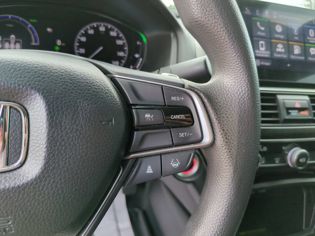 Used 2021 Honda Accord EX image 32
