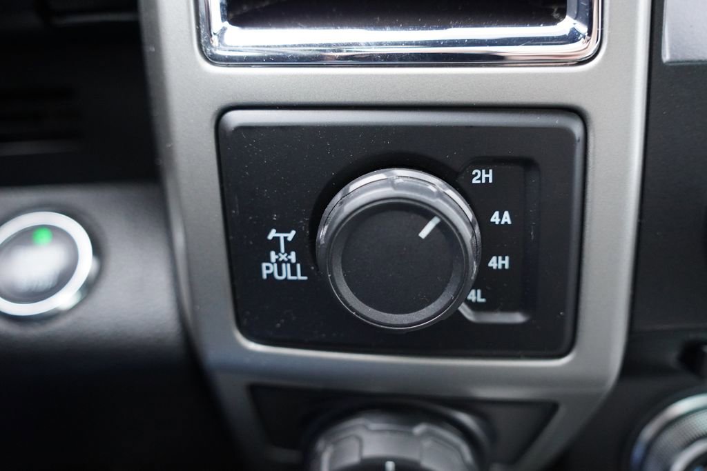 Certified 2017 Ford F150 Lariat w/ Equipment Group 502A Luxury image 34