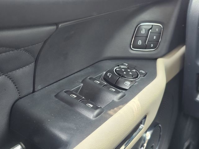 Certified 2022 Ford Expedition Max Platinum image 16