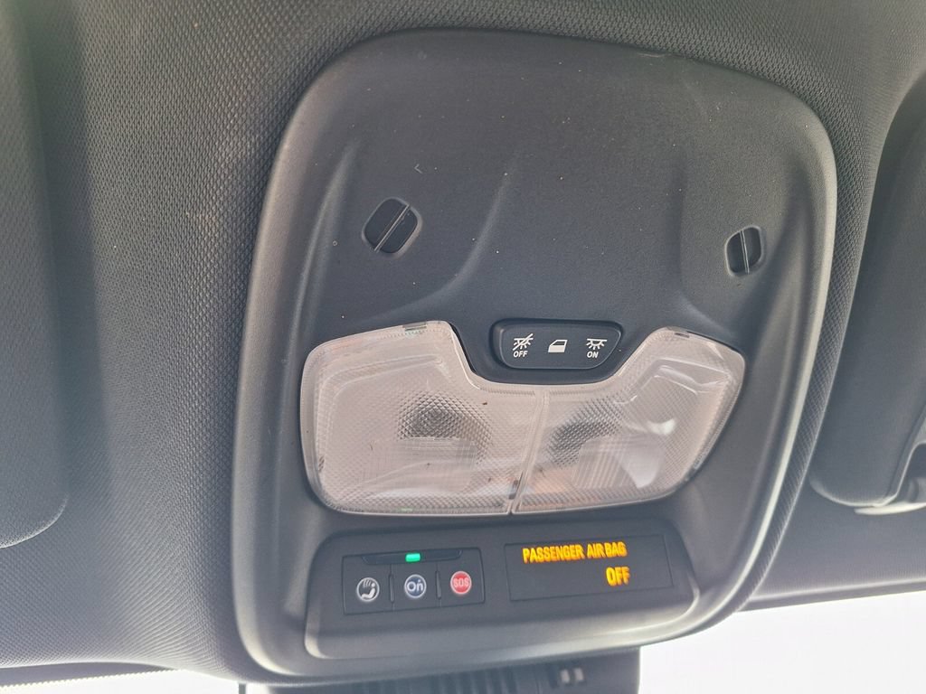 Used 2023 Chevrolet Colorado LT w/ LT Convenience Package III RWD image 17