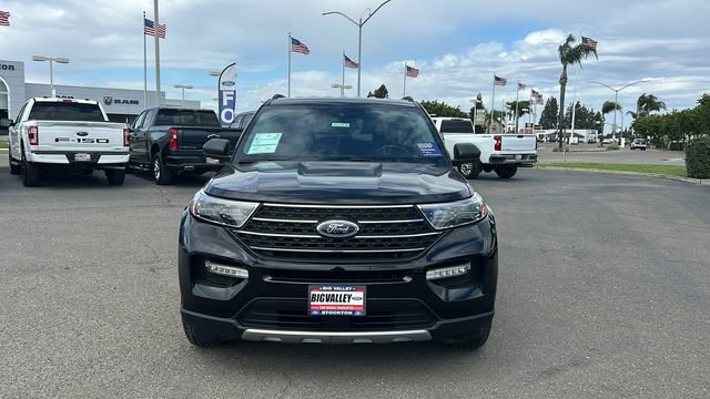 Certified 2023 Ford Explorer XLT w/ Equipment Group 202A AWD/4WD image 9