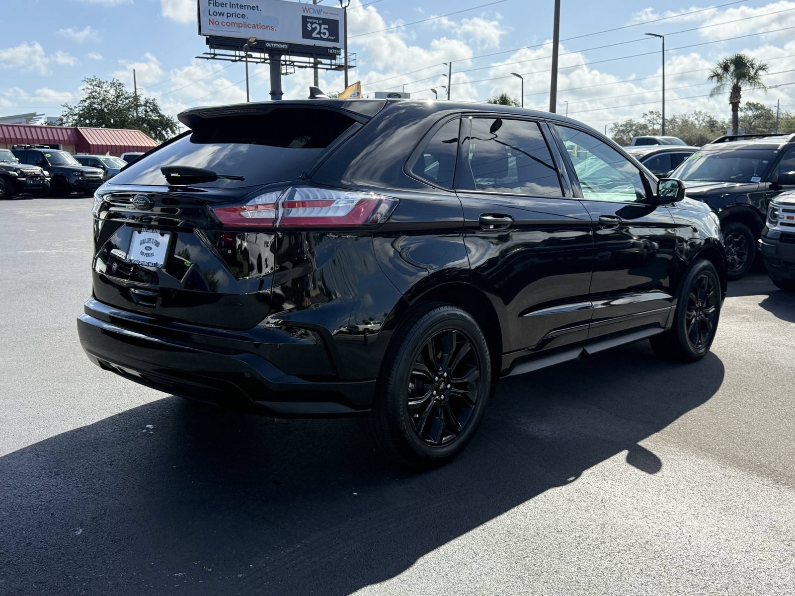 Certified 2023 Ford Edge SE w/ Black Appearance Package AWD/4WD image 5