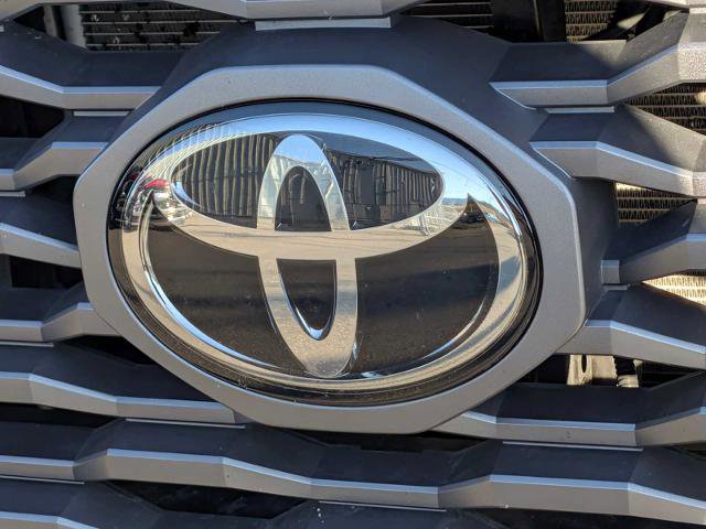 Used 2023 Toyota Tacoma TRD Sport image 11