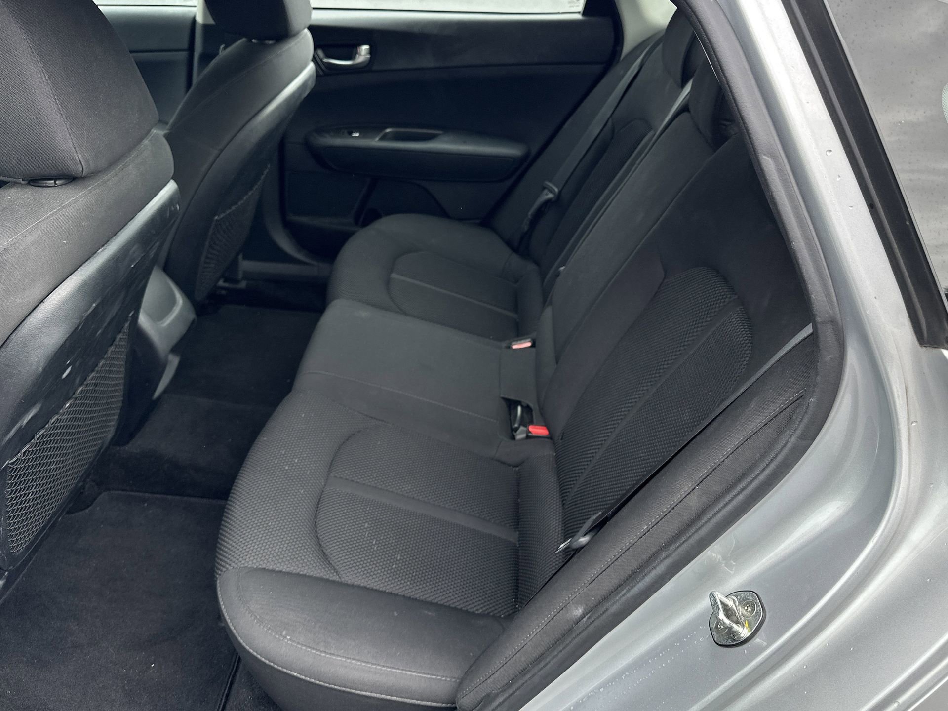 Used 2020 Kia Optima LX image 18