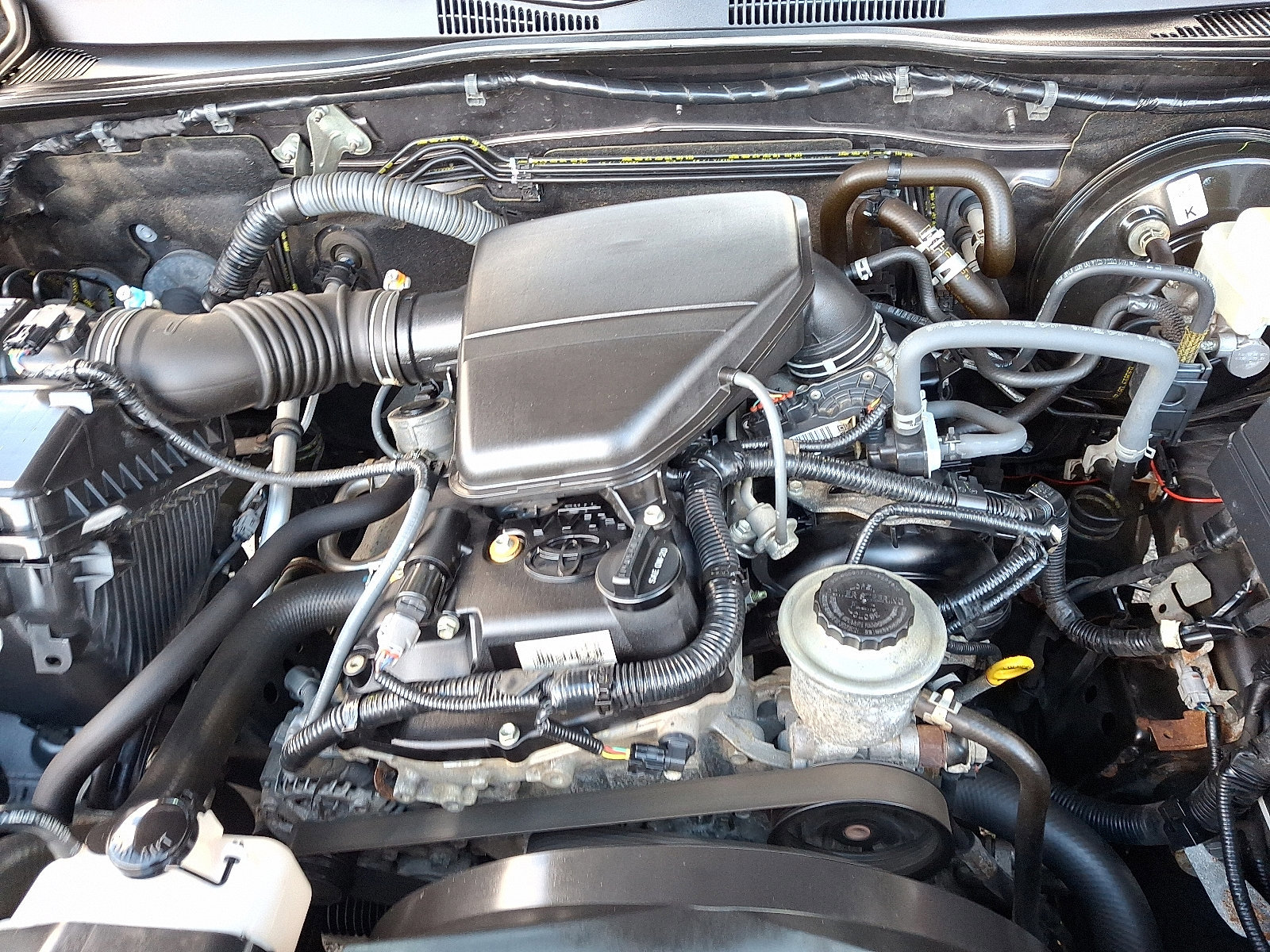 Used 2019 Toyota Tacoma SR image 28