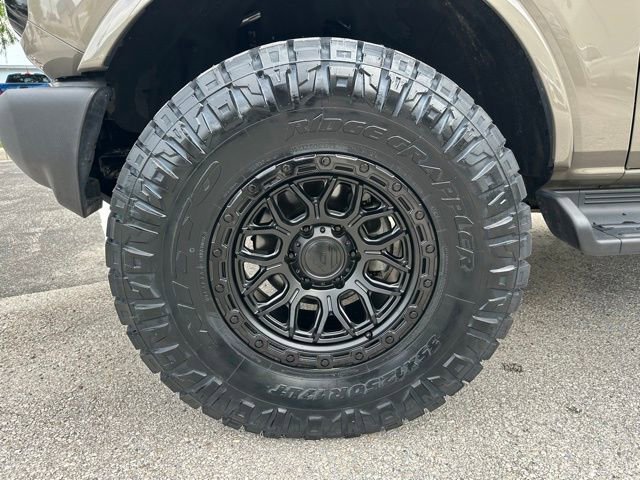 Certified 2025 Ford Bronco Outer Banks AWD/4WD image 29